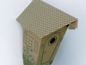 домик для птиц из коробки