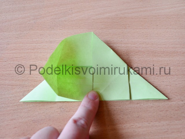 Как сделать фейерверк из бумаги. Фото 12.