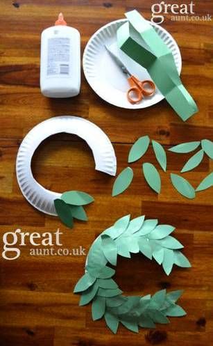 How to make Laurel Crowns - I think this is a great craft idea for younger kids when studying Roman history.