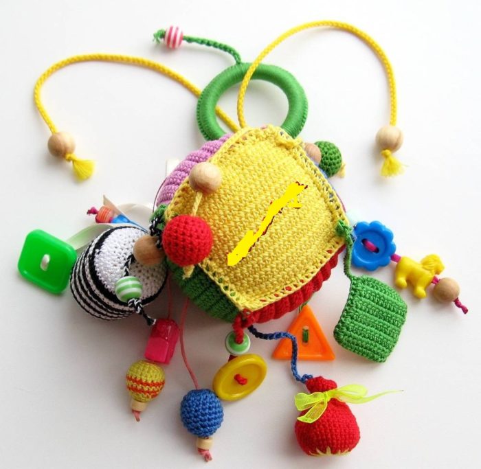 интересные идеи готовых игрушек своими руками для детей до года, фото 1