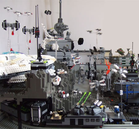 48 креативных LEGO творений. Изображение № 32.