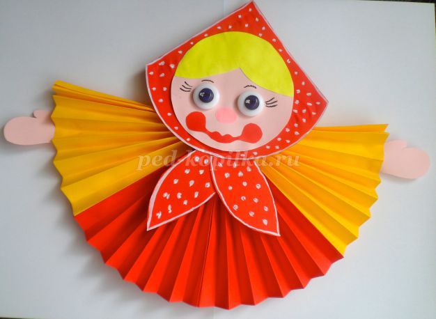 Кукла Масленица из цветной бумаги 