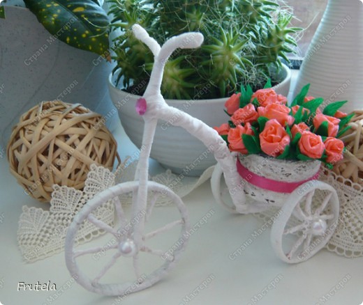 Насмотрелась я цветочных велосипедов,сделанных руками других мастериц ,вдохновилась и решилась на свой)) фото 23