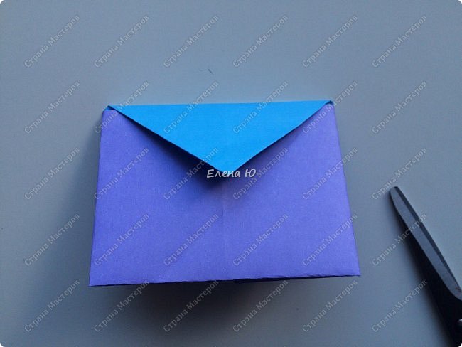 Предлагаю к знаменательному для всех событию сложить такой портфельчик в технике оригами: фото 11