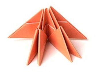 поделки из треугольных модулей фото 12