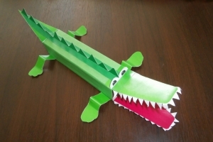 Бумажный зоопарк - "крокодил"
